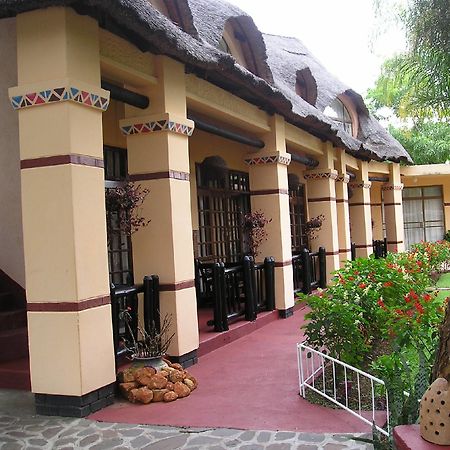 Lalani Hotel And Conference Centre Bulawayo Exteriör bild